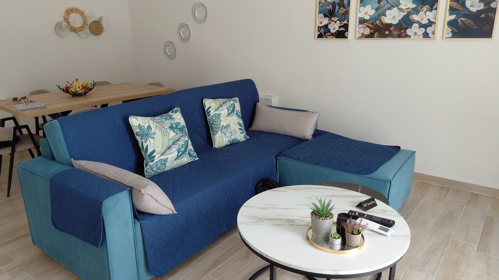 4Seasons Luxury Apartments, photo 3