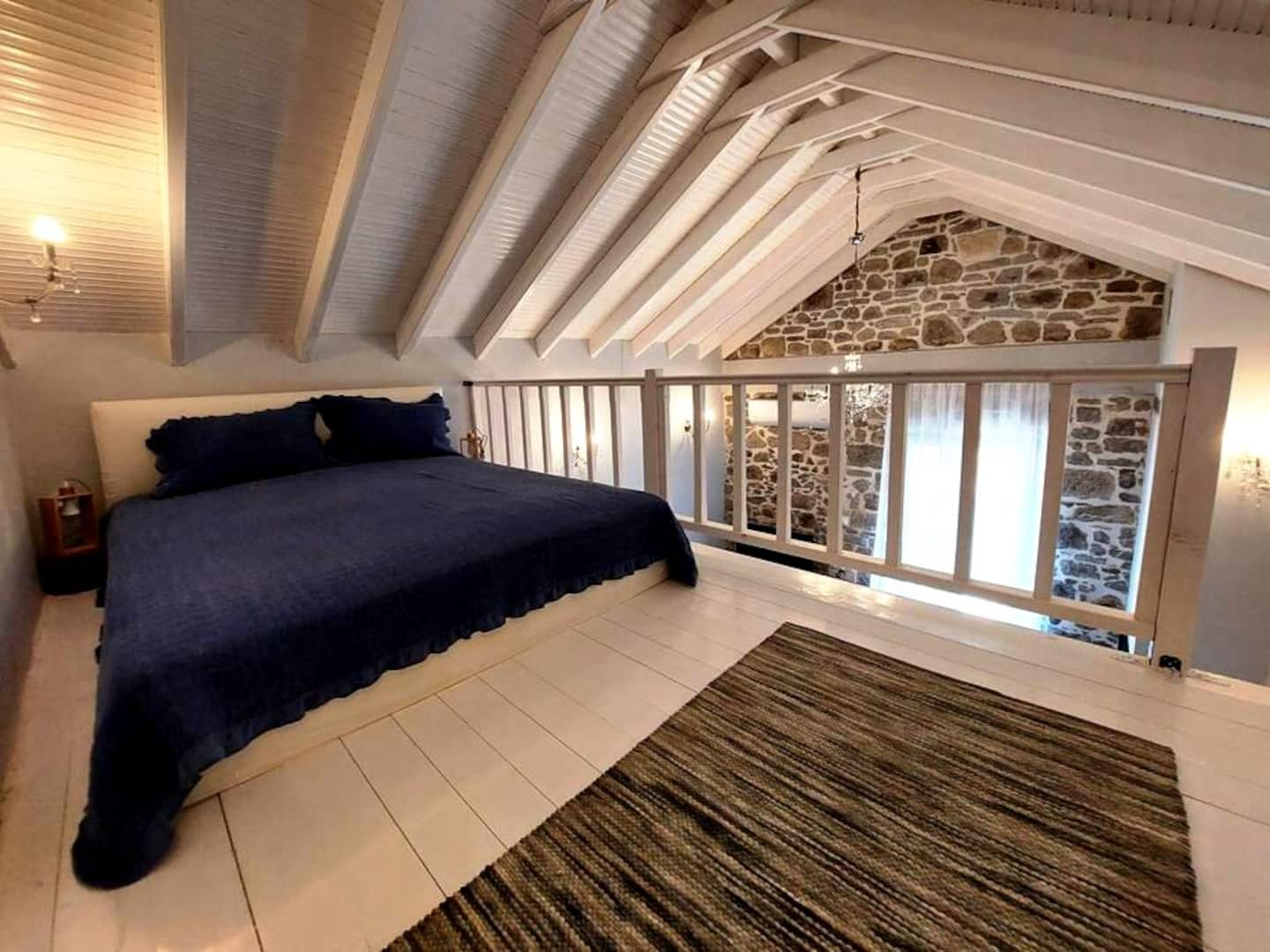 Aretha Mansion, photo 2