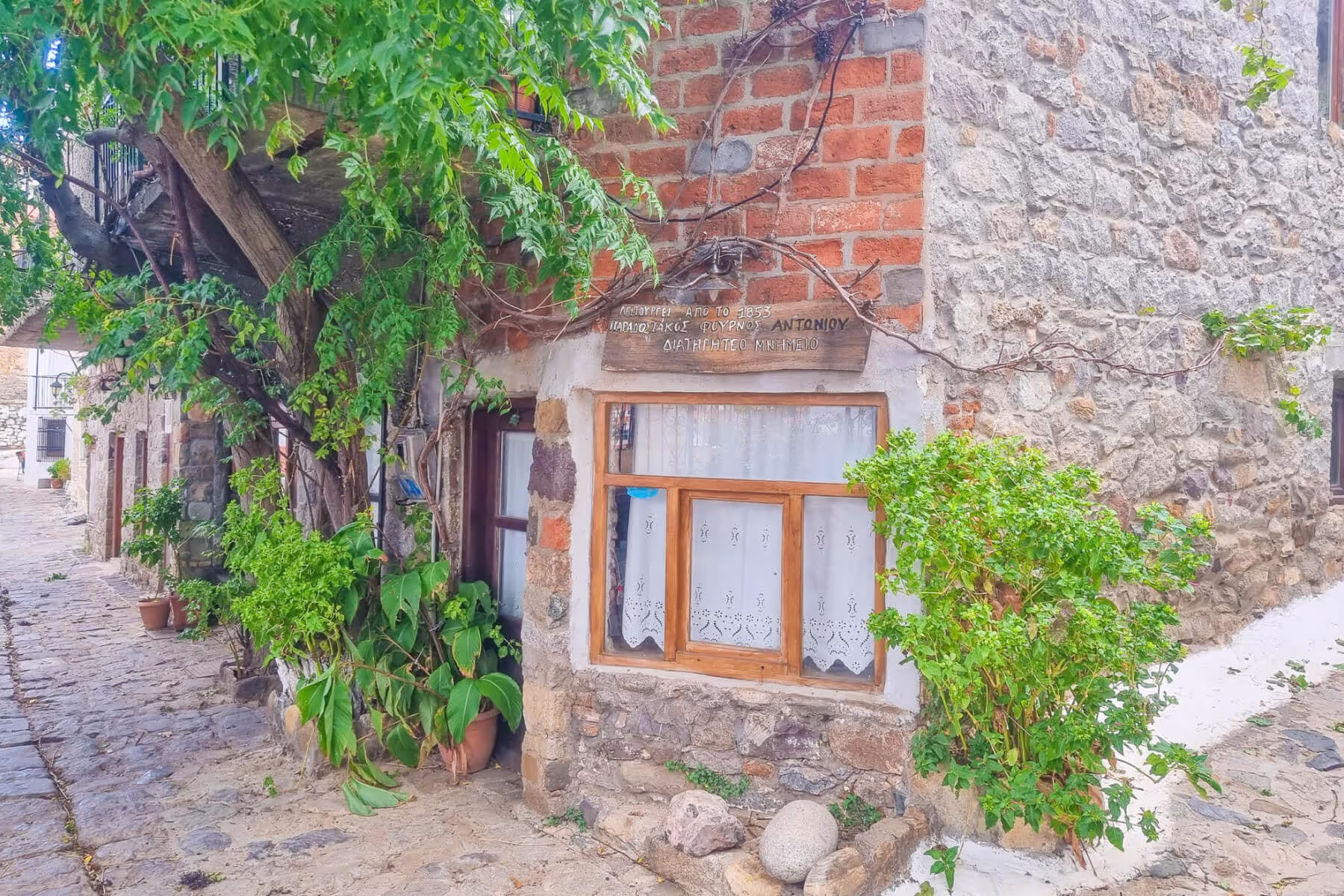 Chora’s Alleys Samothraki, photo 6