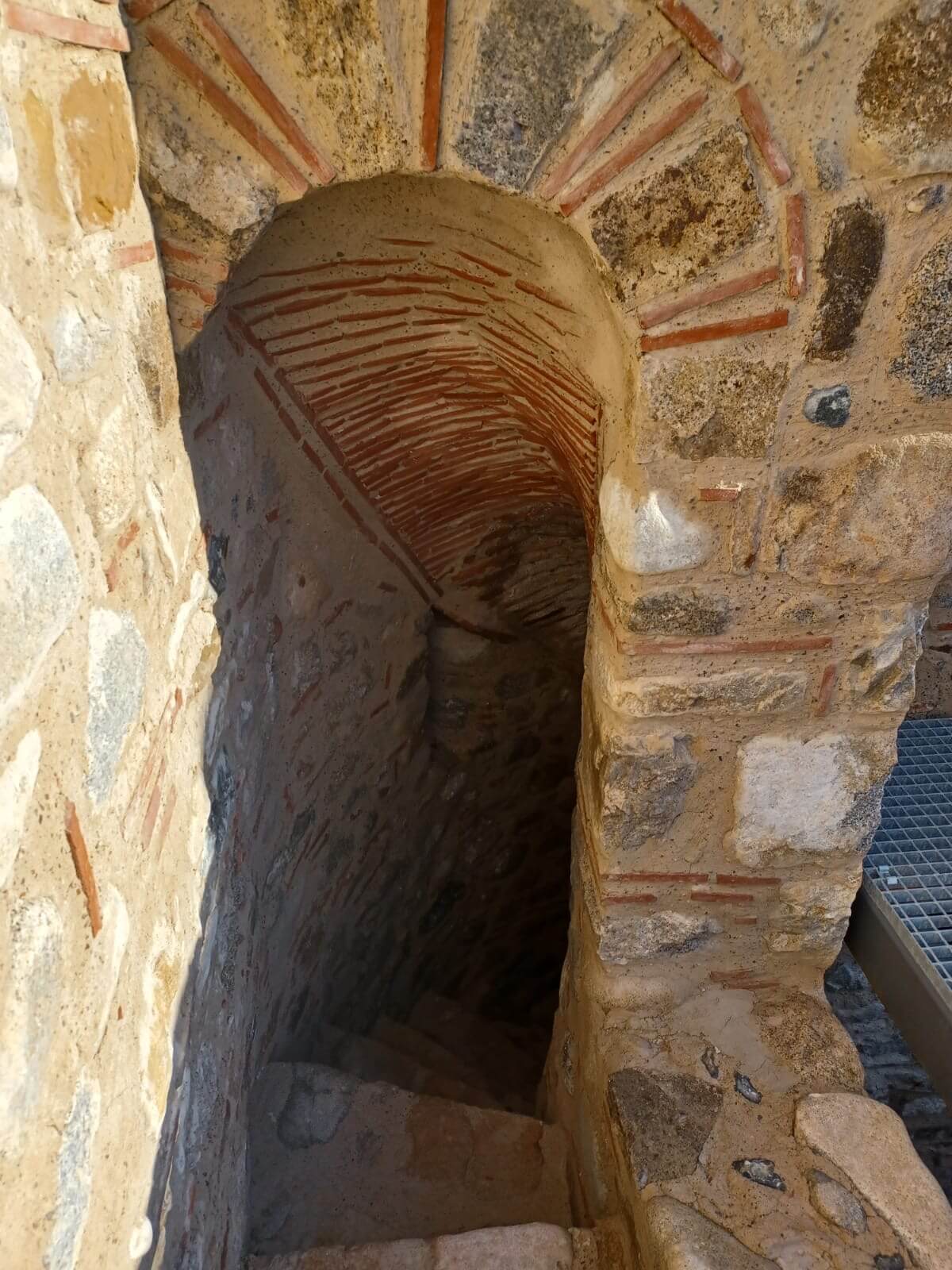 Fonias Tower, φωτογραφία 3