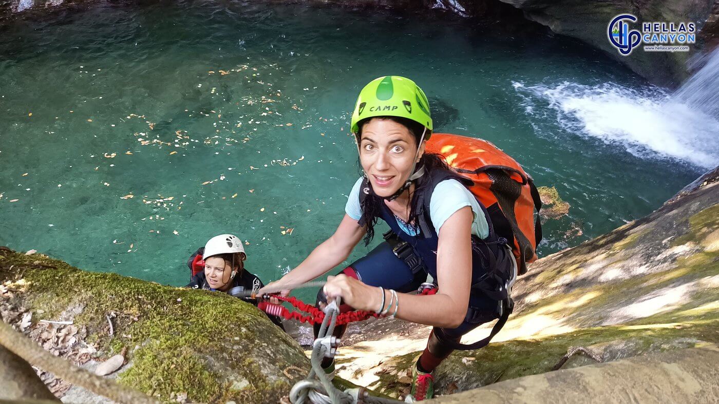 Hellas Canyon, photo 2