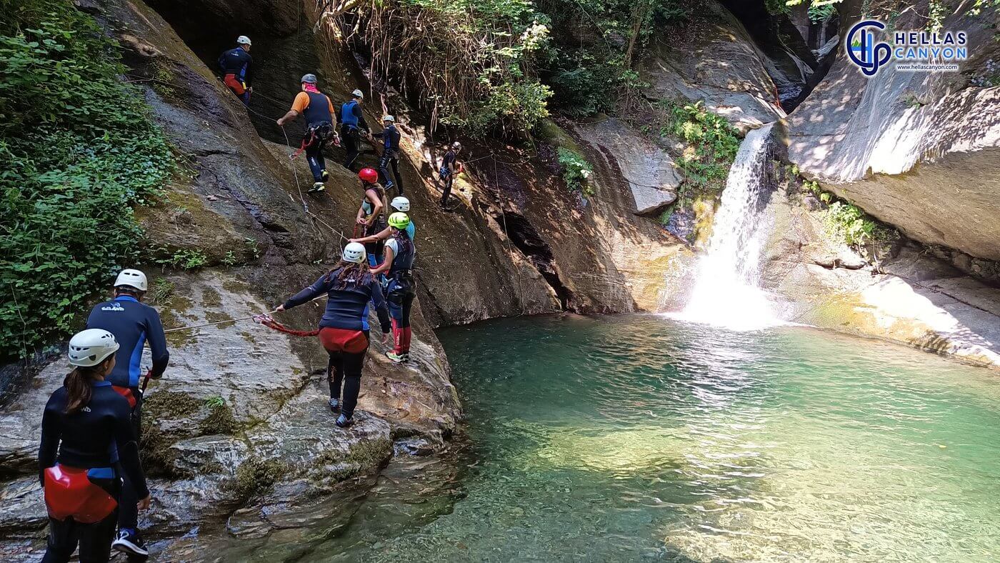 Hellas Canyon, photo 10