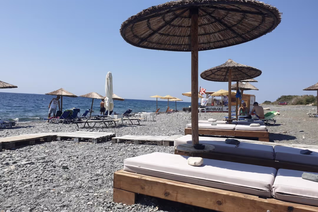 Παραλία Μακρυλιές, φωτογραφία 7