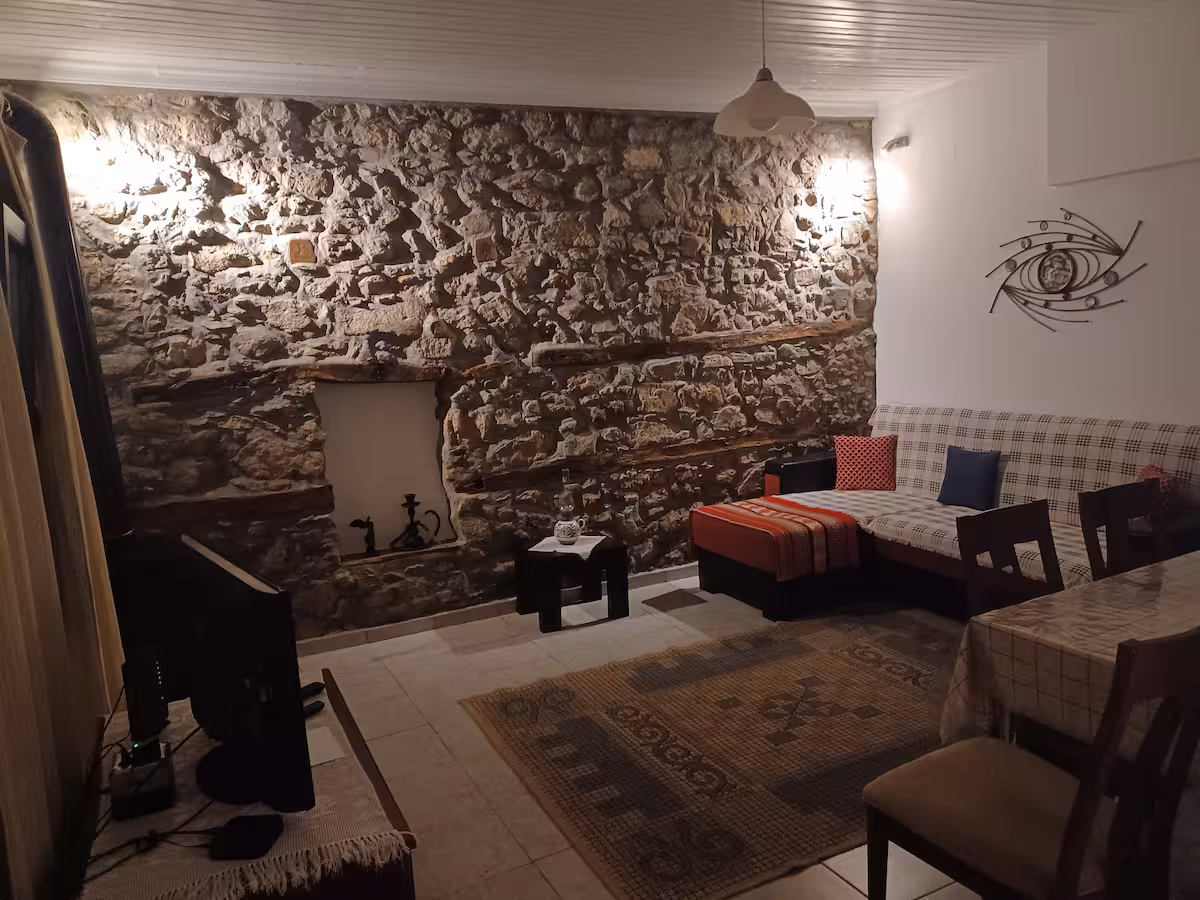 Under The Castle, φωτογραφία 4